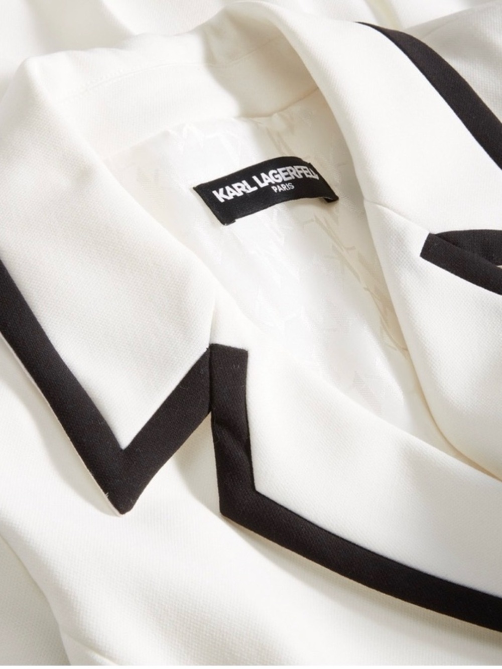 Karl Lagerfeld White Short-Sleeve Pleated Dress with Black Trim - Picture 5 of 5